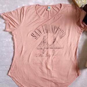 Blush XL San Francisco tshirt